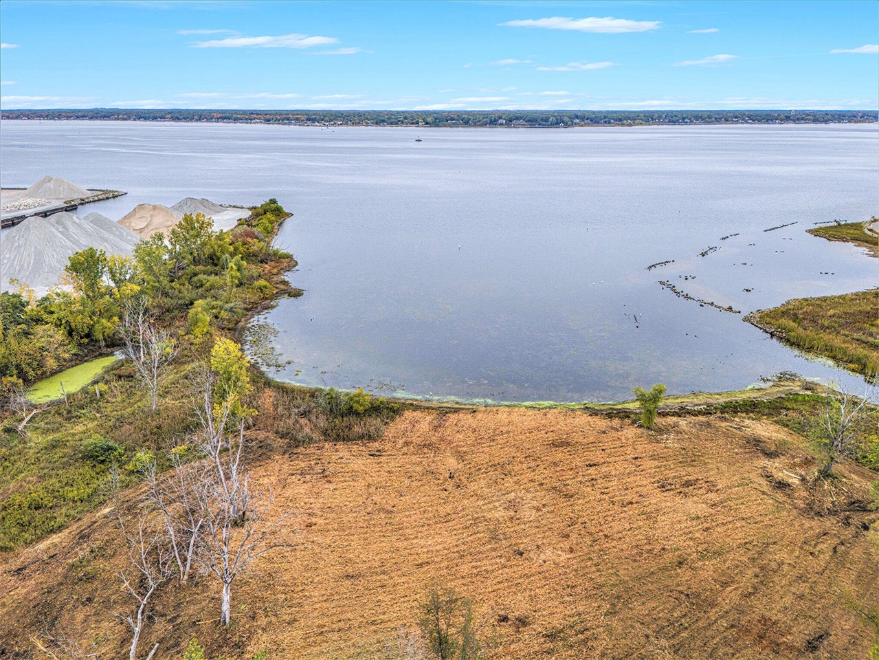 1794 Lakeshore Drive photo 12