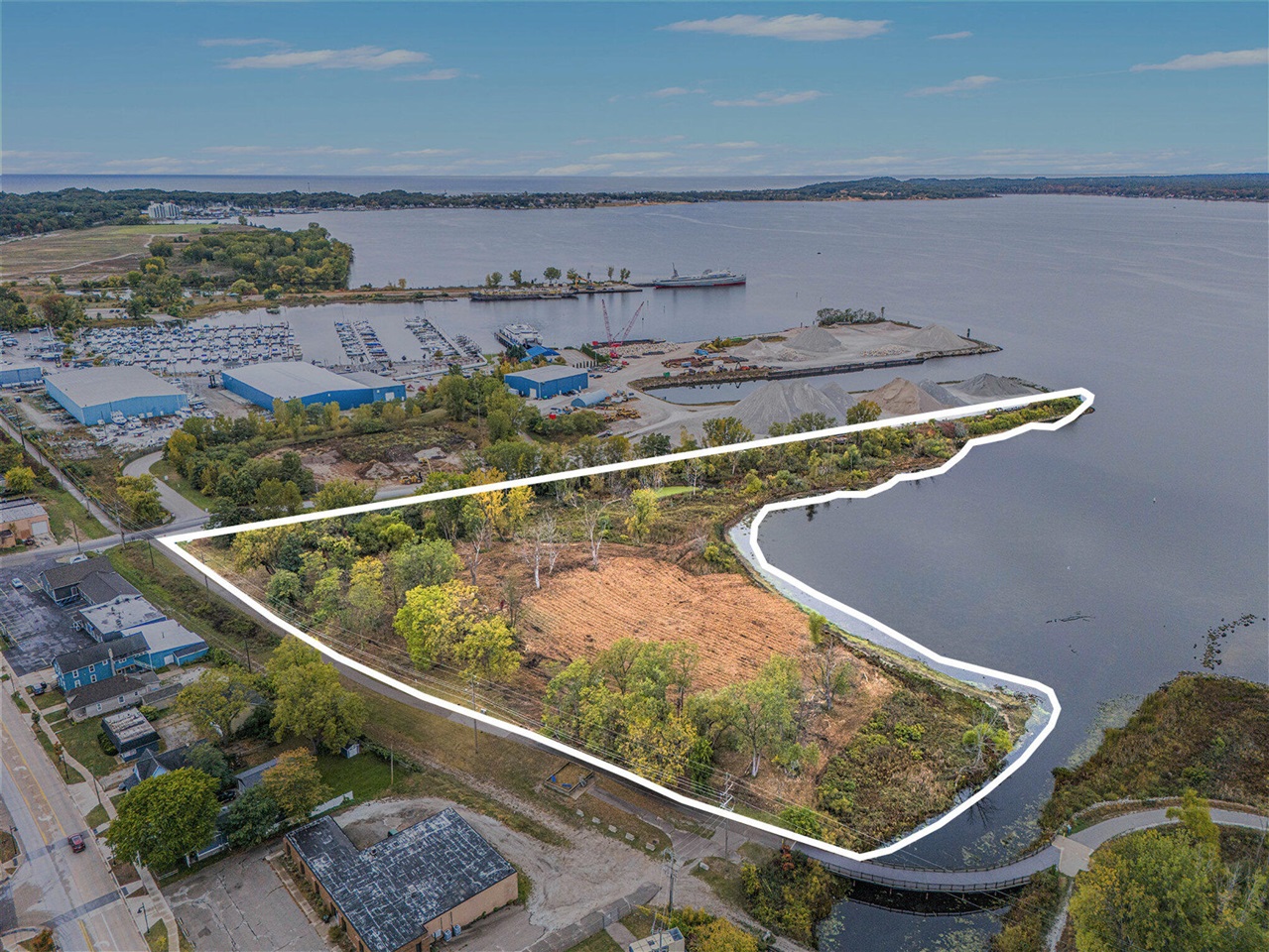 1794 Lakeshore Drive photo 14