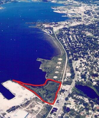 1794 Lakeshore Drive photo 18