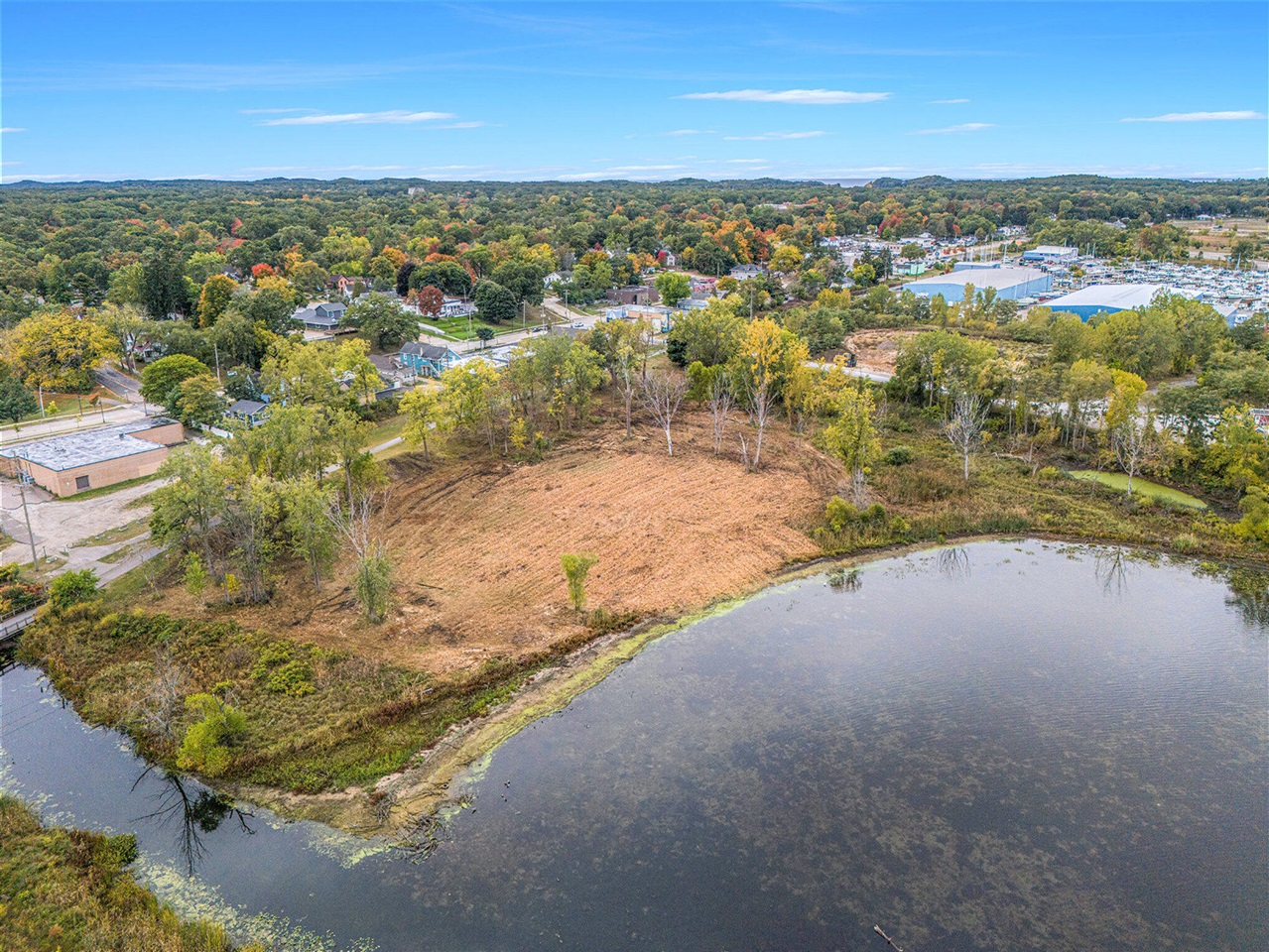 1794 Lakeshore Drive photo 9
