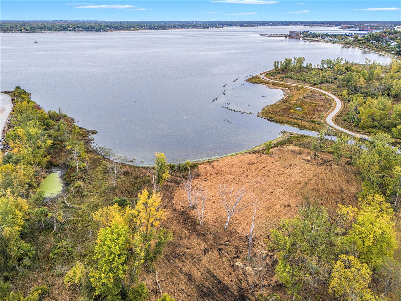 1794 Lakeshore Drive photo 10