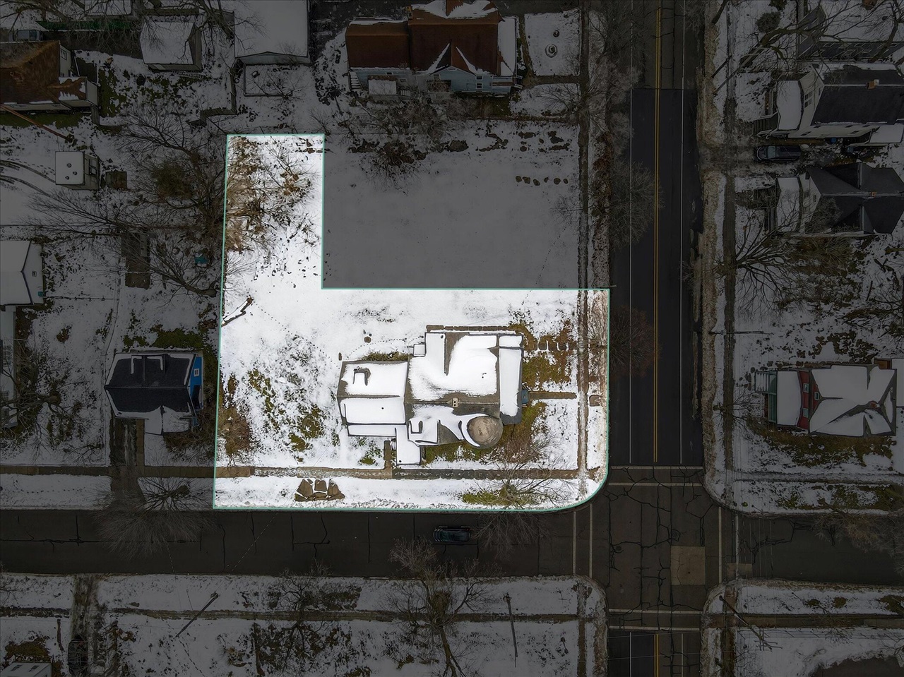 Homes for sale in Kalamazoo, MI | 836 W North St, Kalamazoo, MI 49007 | MLS# 70496617