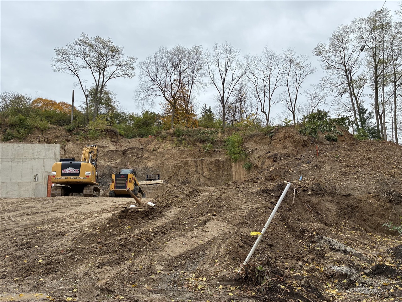 1132 Longshore Drive UNIT&nbsp;UNIT&nbsp;#2, Ann Arbor, MI, 48105