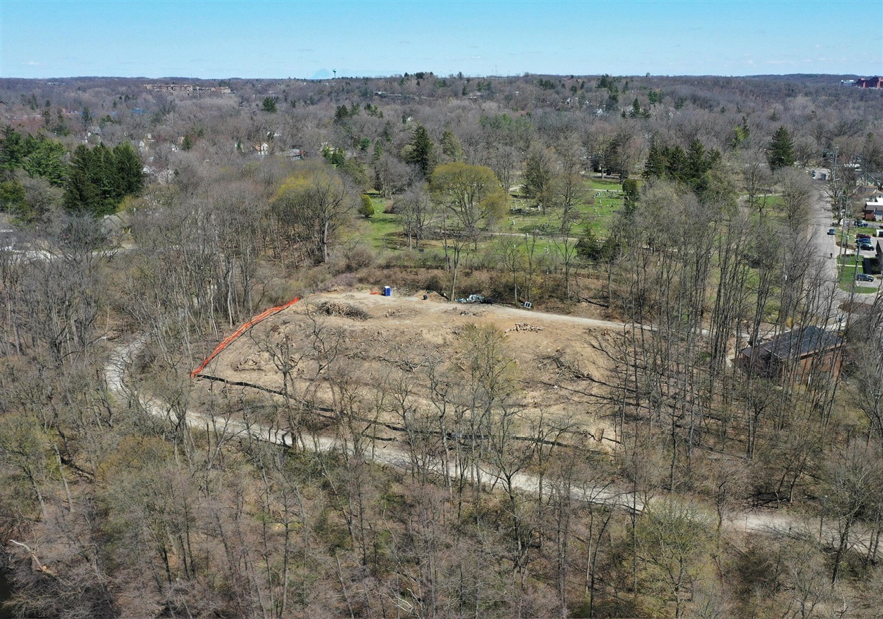 1132 Longshore Drive UNIT&nbsp;UNIT&nbsp;#2, Ann Arbor, MI, 48105