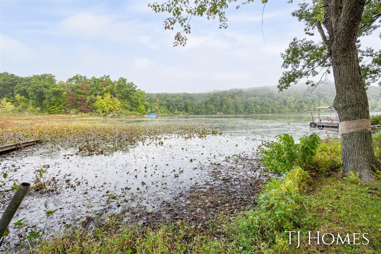 6048 Stewart Woods Drive, Delton, MI, 49046-7799