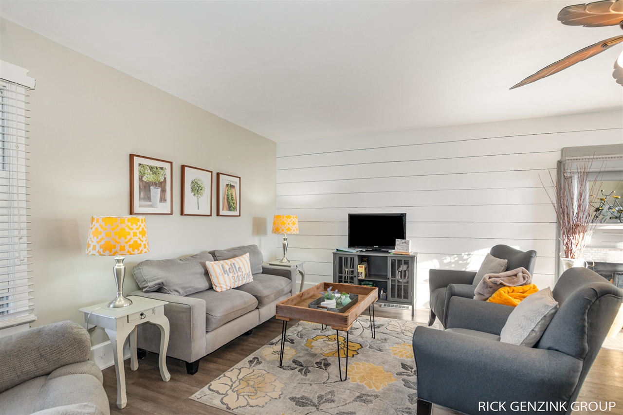 4421 135th Avenue, Hamilton, MI, 49419-9517