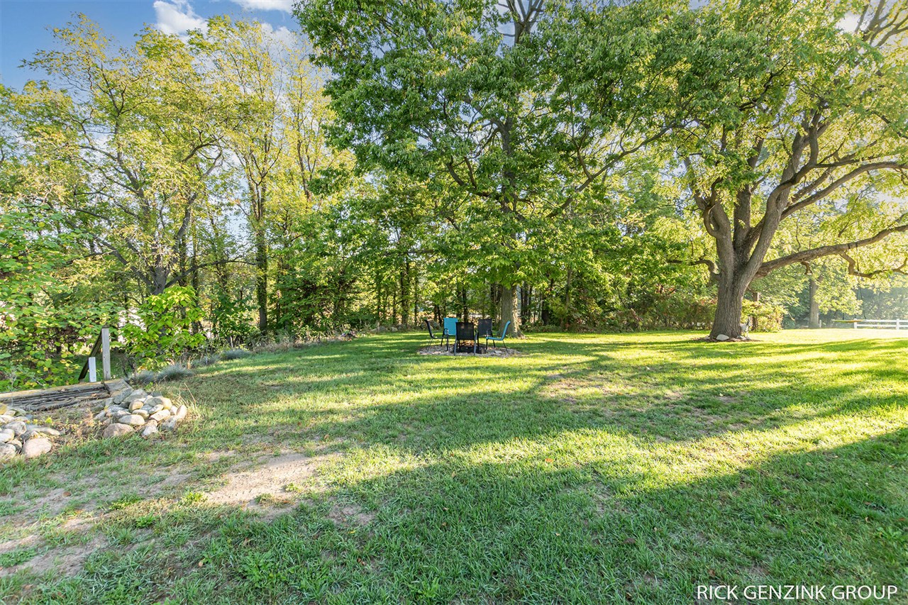 4421 135th Avenue, Hamilton, MI, 49419-9517