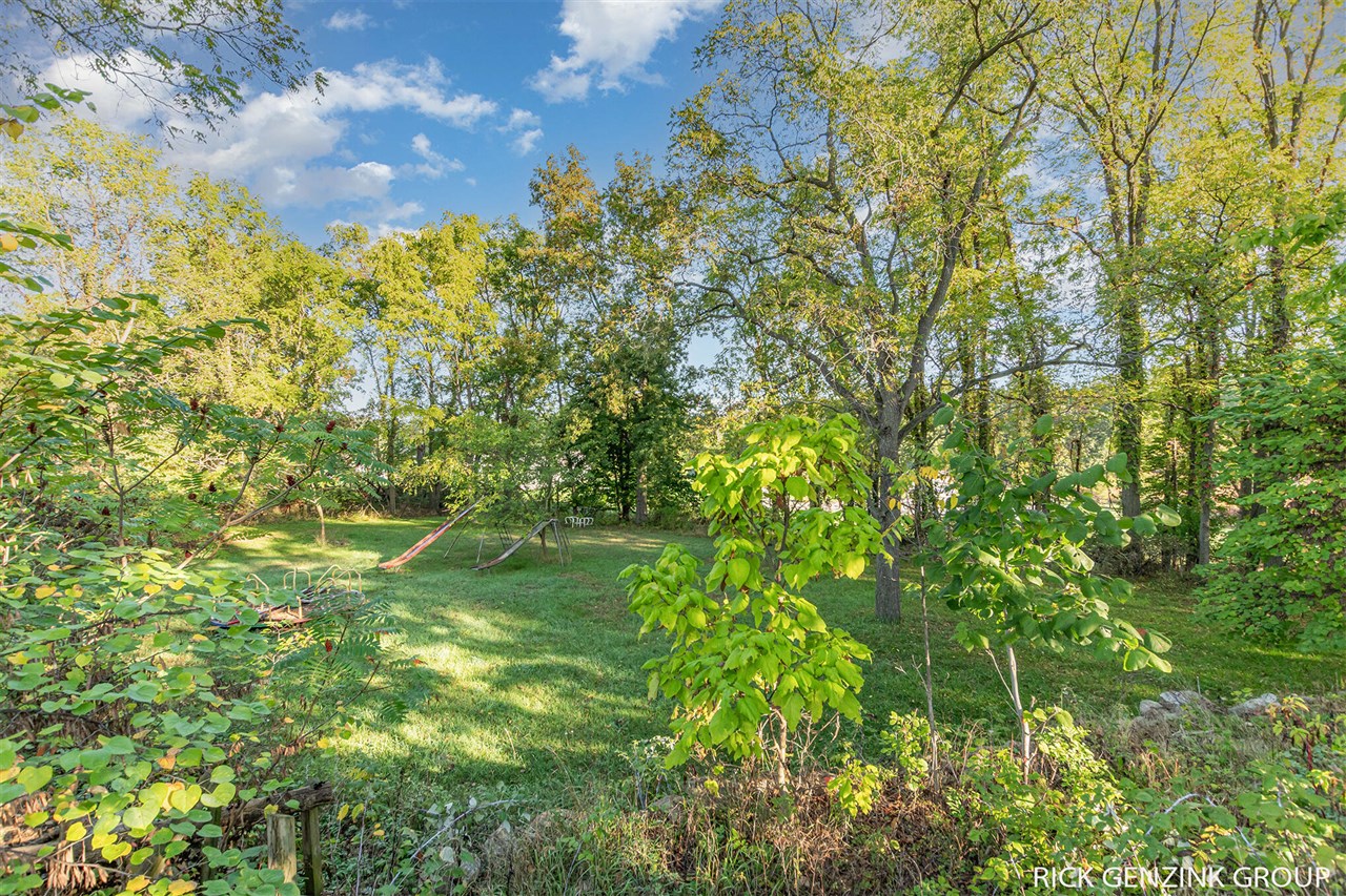 4421 135th Avenue, Hamilton, MI, 49419-9517