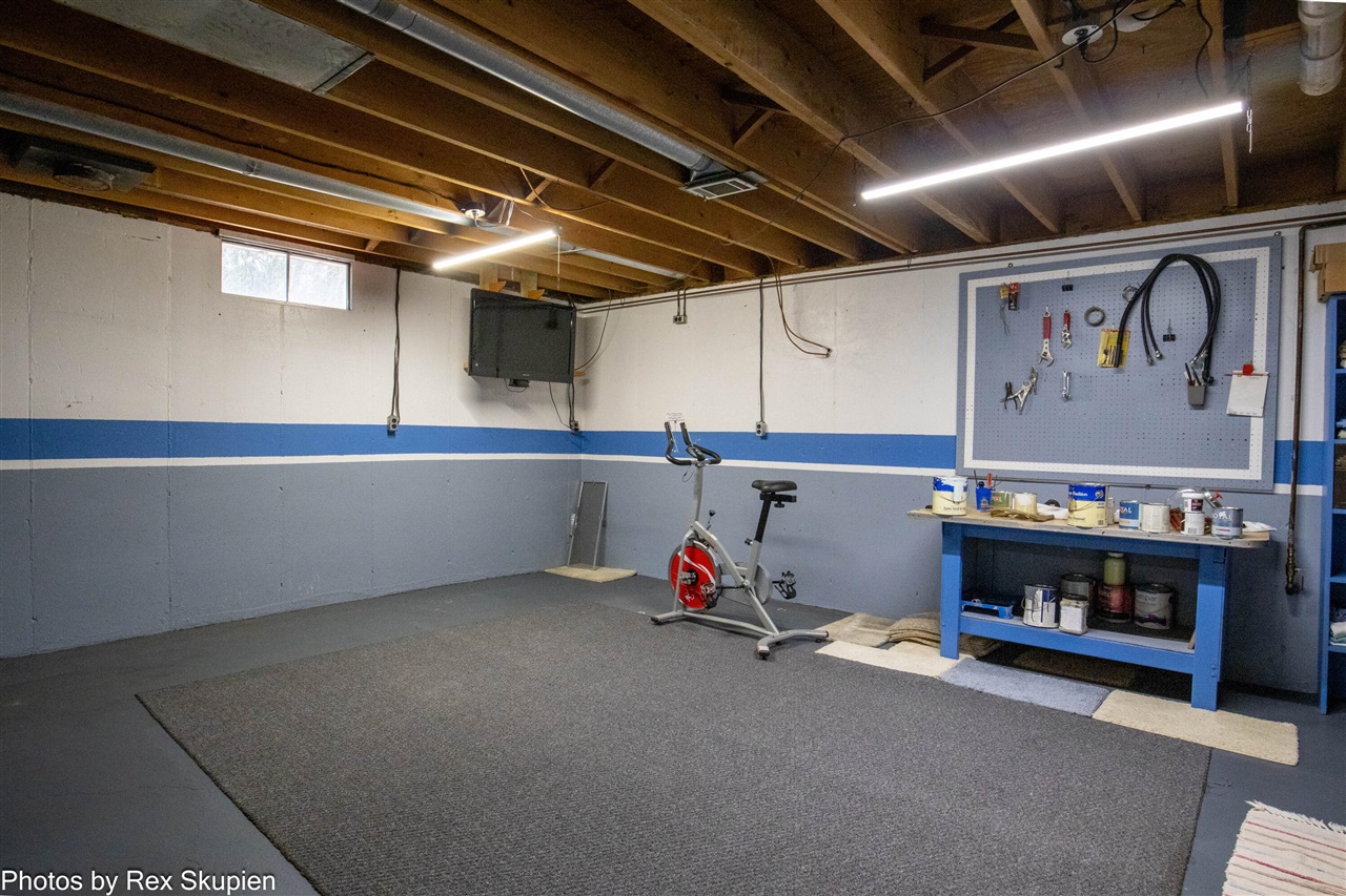 1570 E Croton Drive, Newaygo, MI, 49337