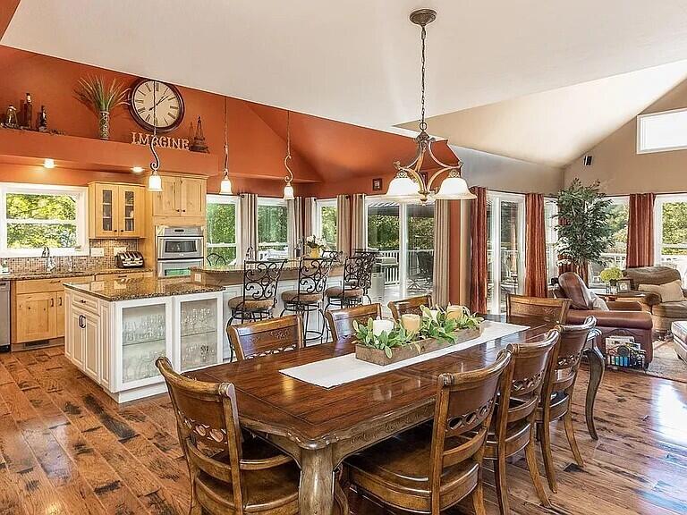 3518 E Long Lake Road, Harrison, MI, 48625