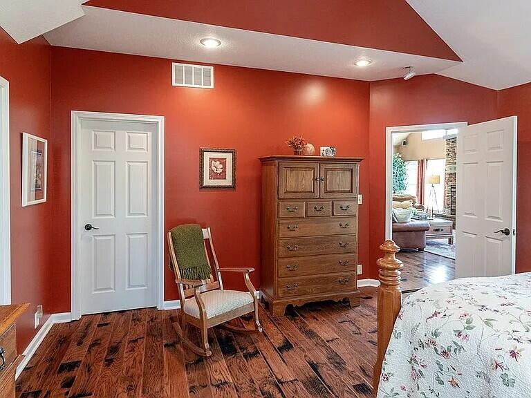 3518 E Long Lake Road, Harrison, MI, 48625