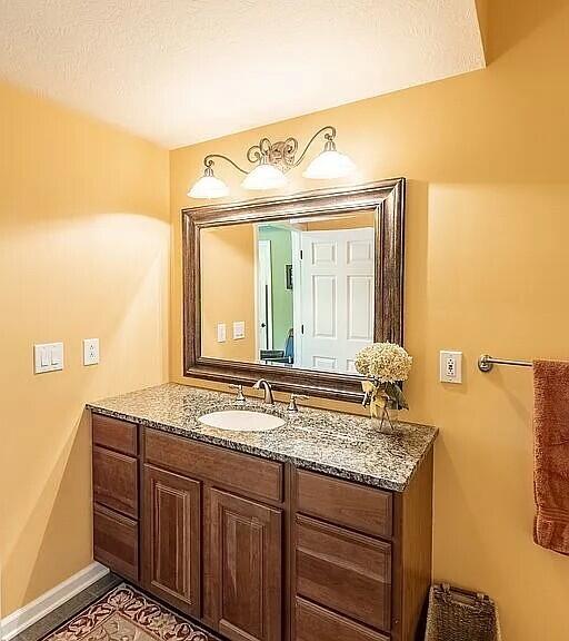 3518 E Long Lake Road, Harrison, MI, 48625