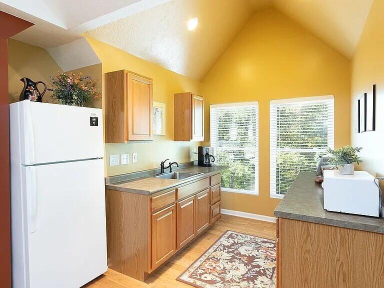 3518 E Long Lake Road, Harrison, MI, 48625