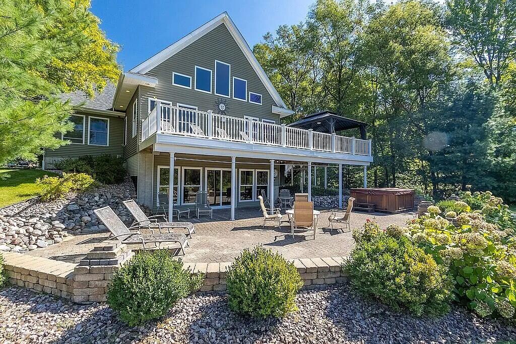 3518 E Long Lake Road, Harrison, MI, 48625