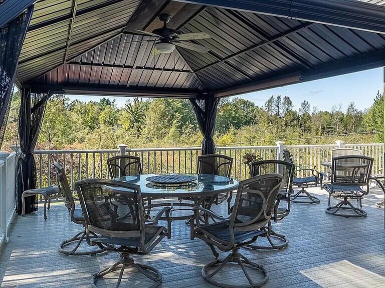 3518 E Long Lake Road, Harrison, MI, 48625