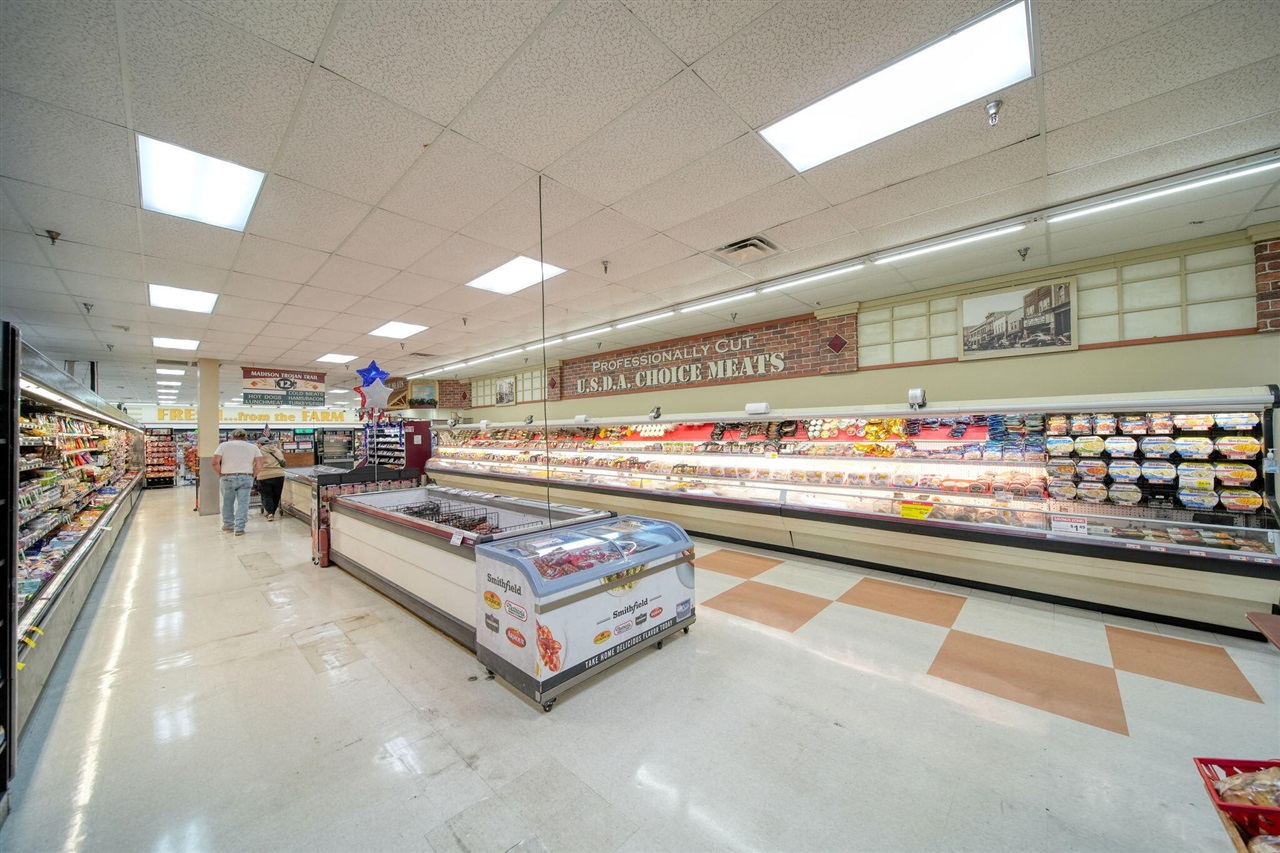 325 Railroad Street, Hudson, MI, 49247