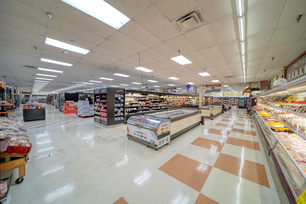 325 Railroad Street, Hudson, MI, 49247