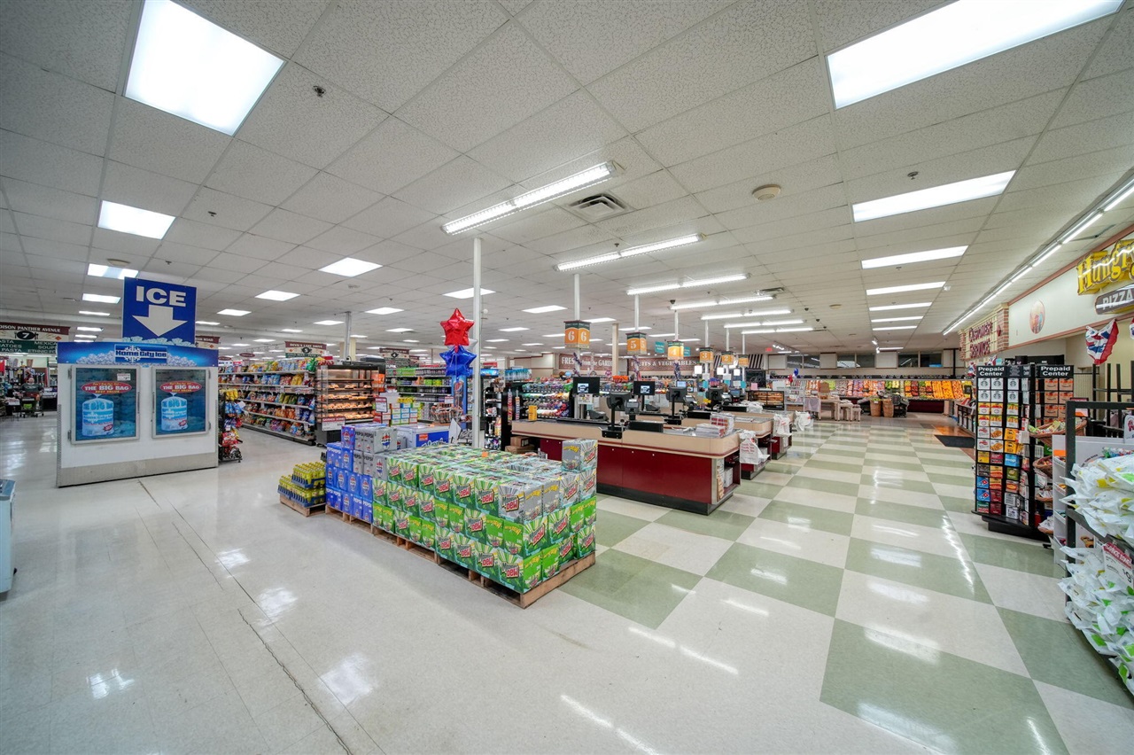 325 Railroad Street, Hudson, MI, 49247