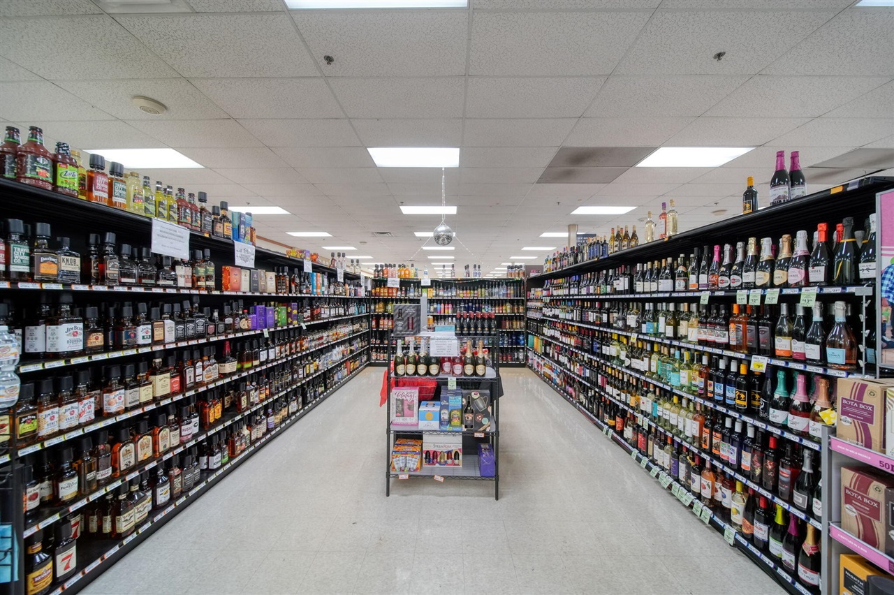 325 Railroad Street, Hudson, MI, 49247