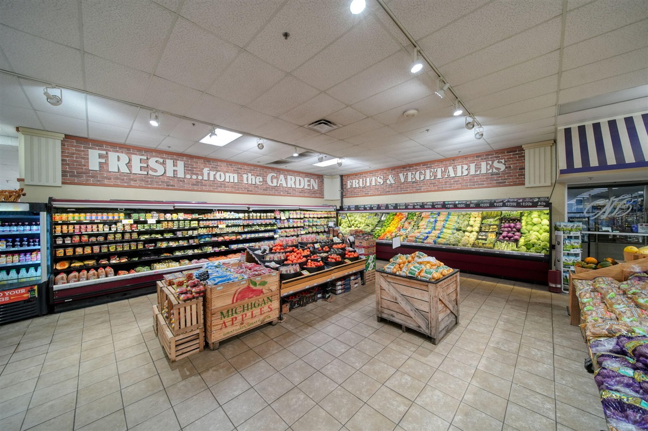 325 Railroad Street, Hudson, MI, 49247