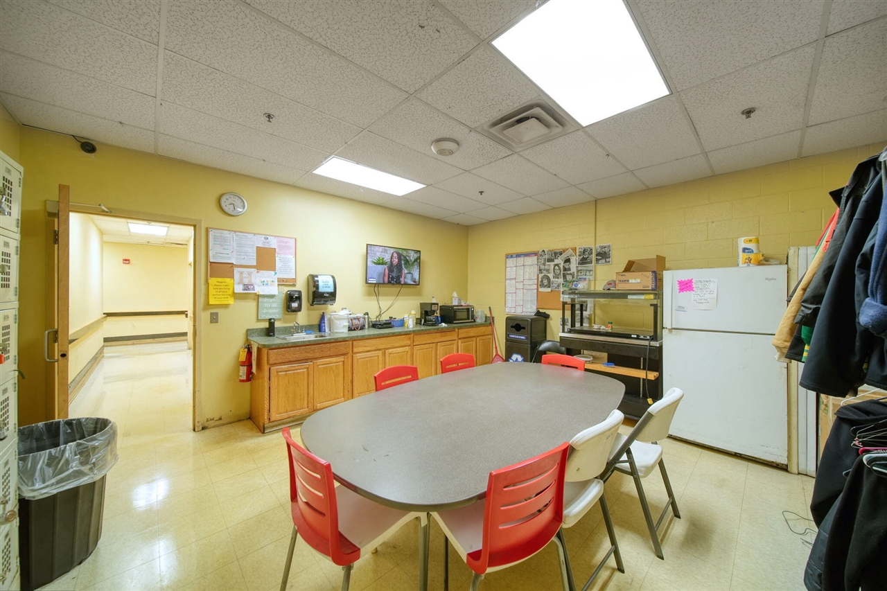 325 Railroad Street, Hudson, MI, 49247