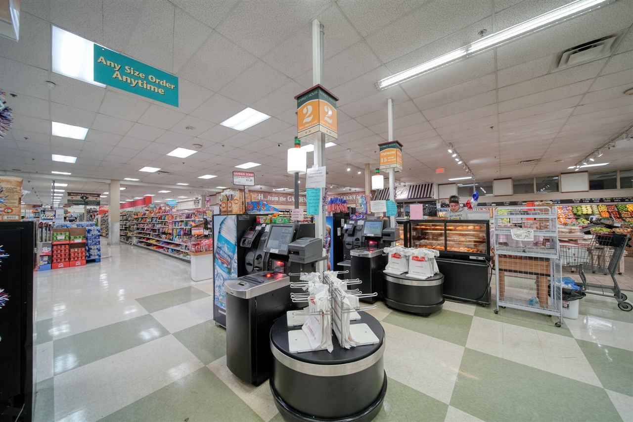 325 Railroad Street, Hudson, MI, 49247