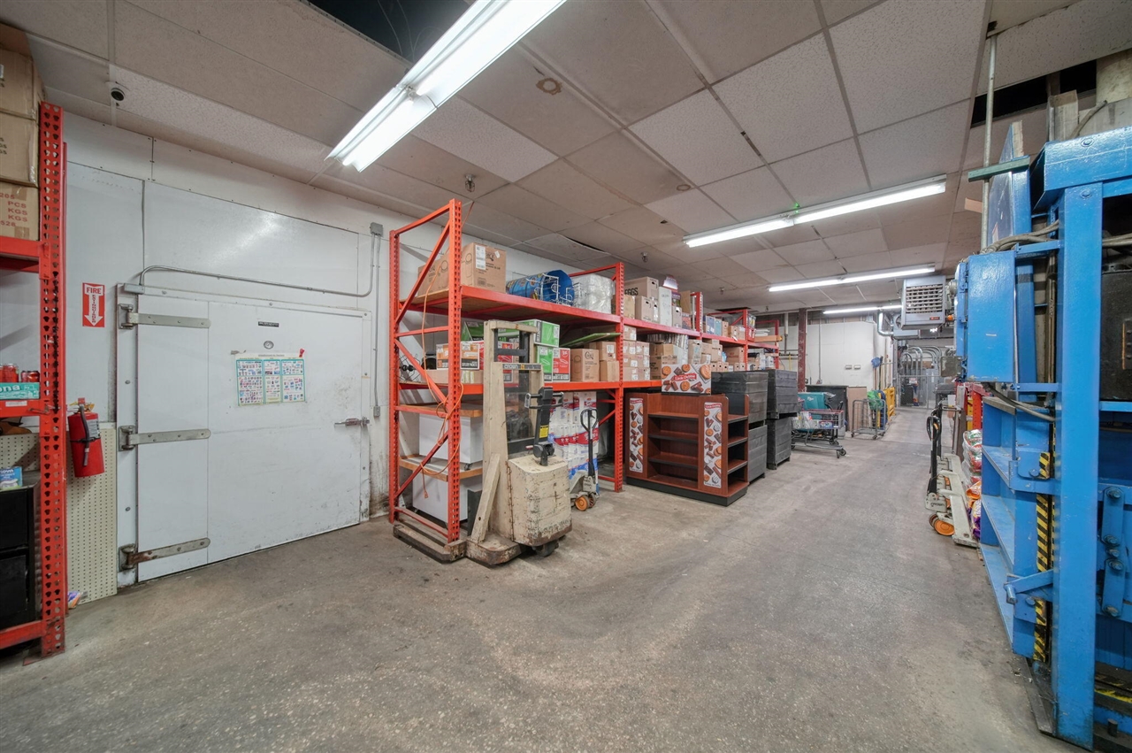 325 Railroad Street, Hudson, MI, 49247