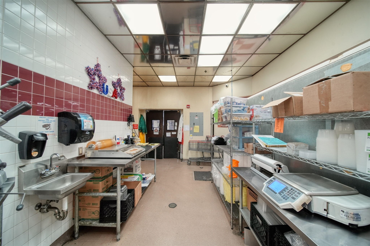 325 Railroad Street, Hudson, MI, 49247