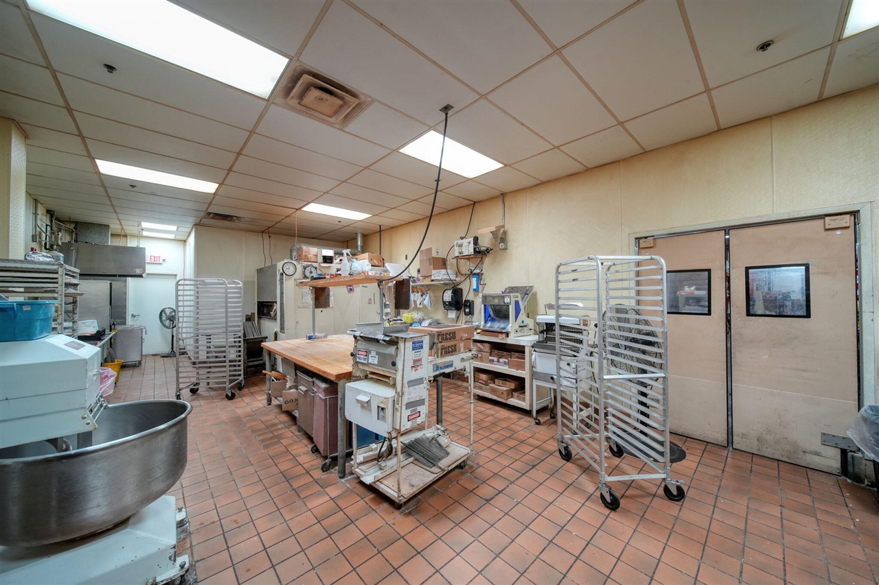 325 Railroad Street, Hudson, MI, 49247