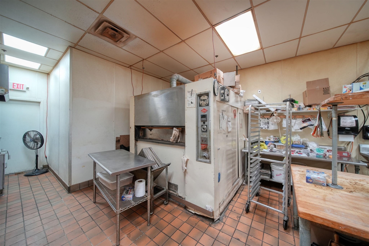 325 Railroad Street, Hudson, MI, 49247