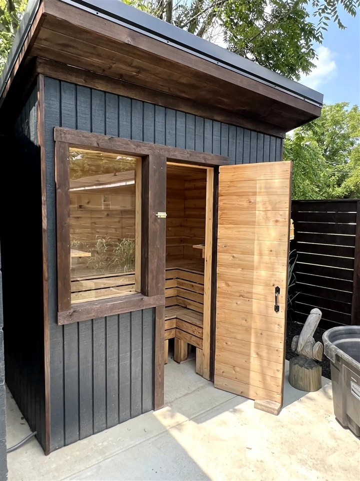 614 Magnolia Street, Three Oaks, MI, 49128