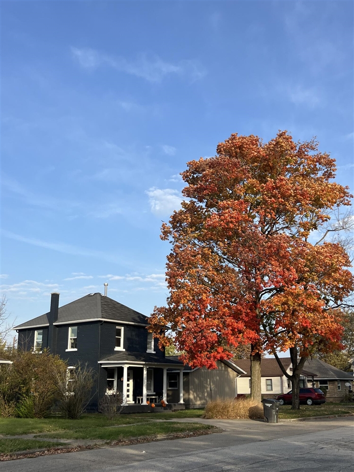 614 Magnolia Street, Three Oaks, MI, 49128