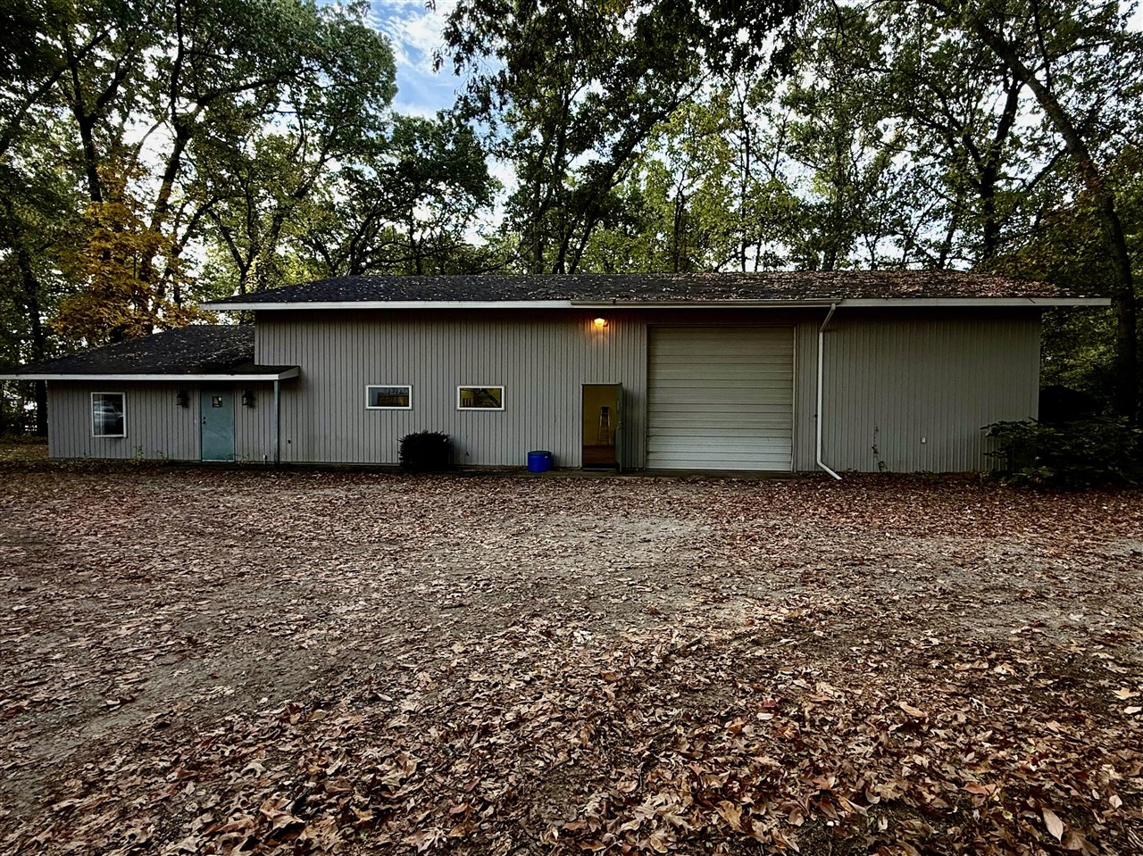 2604 S 11th Street, Niles, MI, 49120-4418