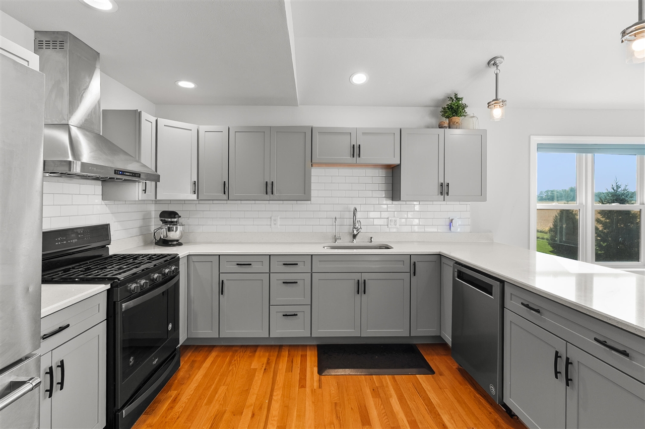 1720 Carlisle Drive, Saint Joseph, MI, 49085