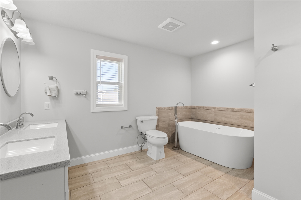 1720 Carlisle Drive, Saint Joseph, MI, 49085