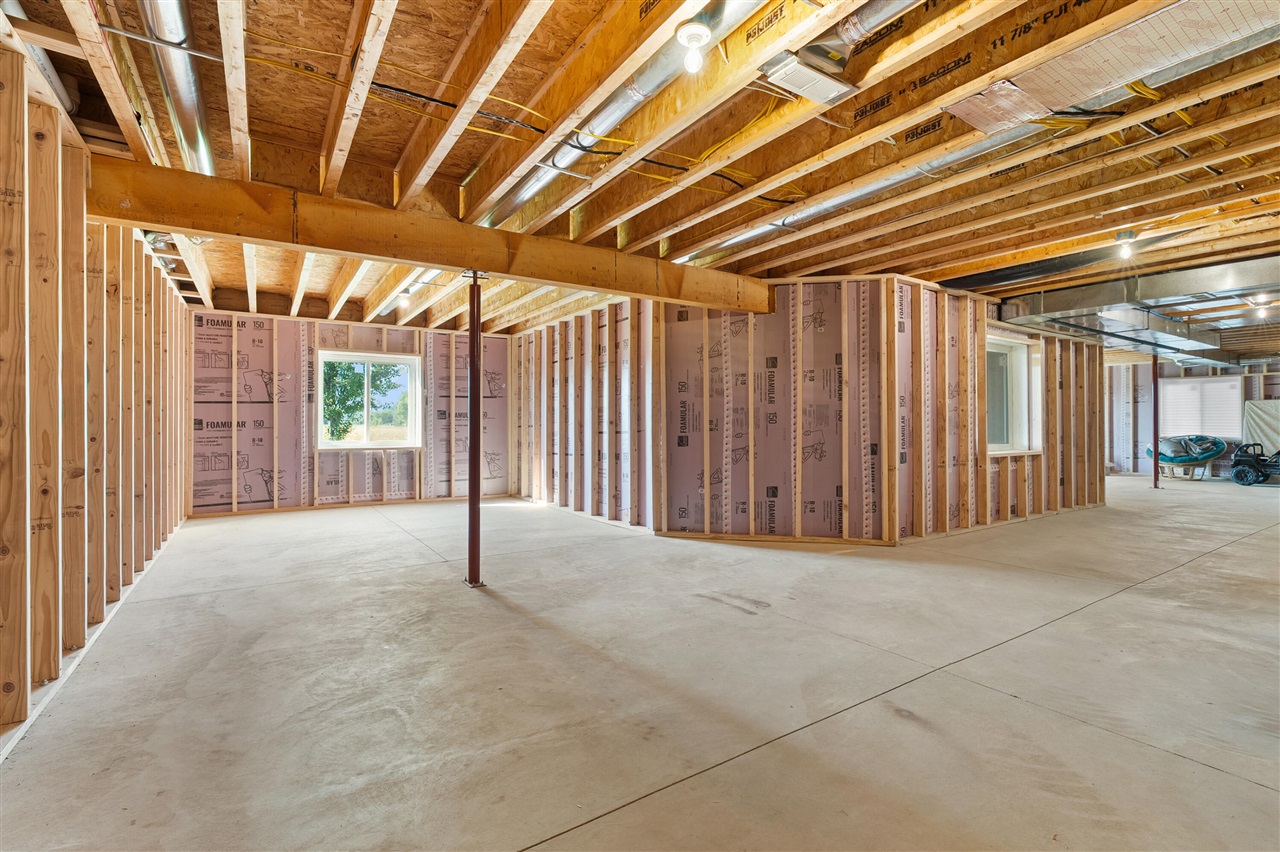 1720 Carlisle Drive, Saint Joseph, MI, 49085