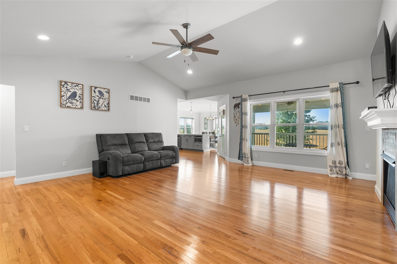 1720 Carlisle Drive, Saint Joseph, MI, 49085