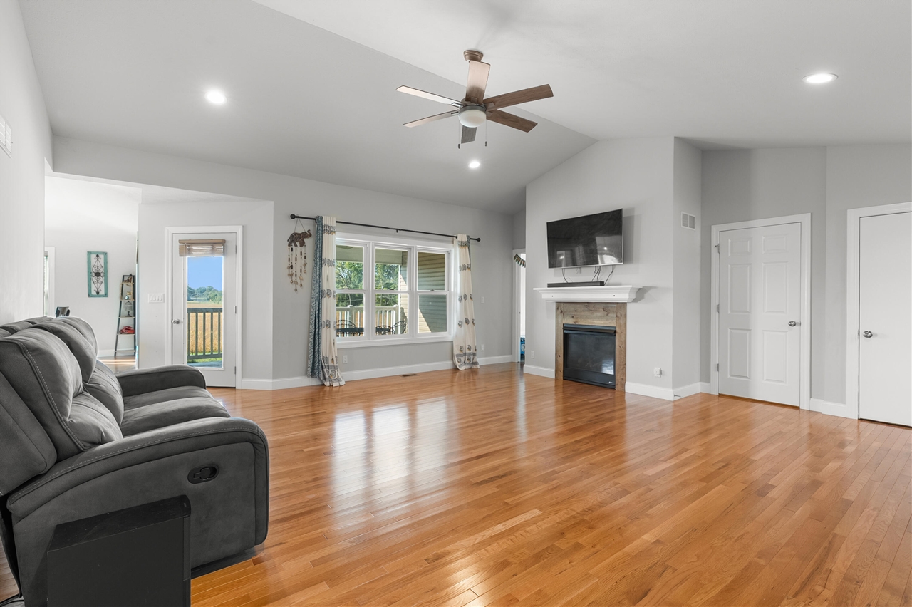 1720 Carlisle Drive, Saint Joseph, MI, 49085