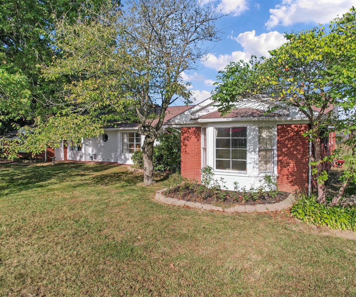 14359 S Dixie Highway, Monroe, MI, 48161-9564