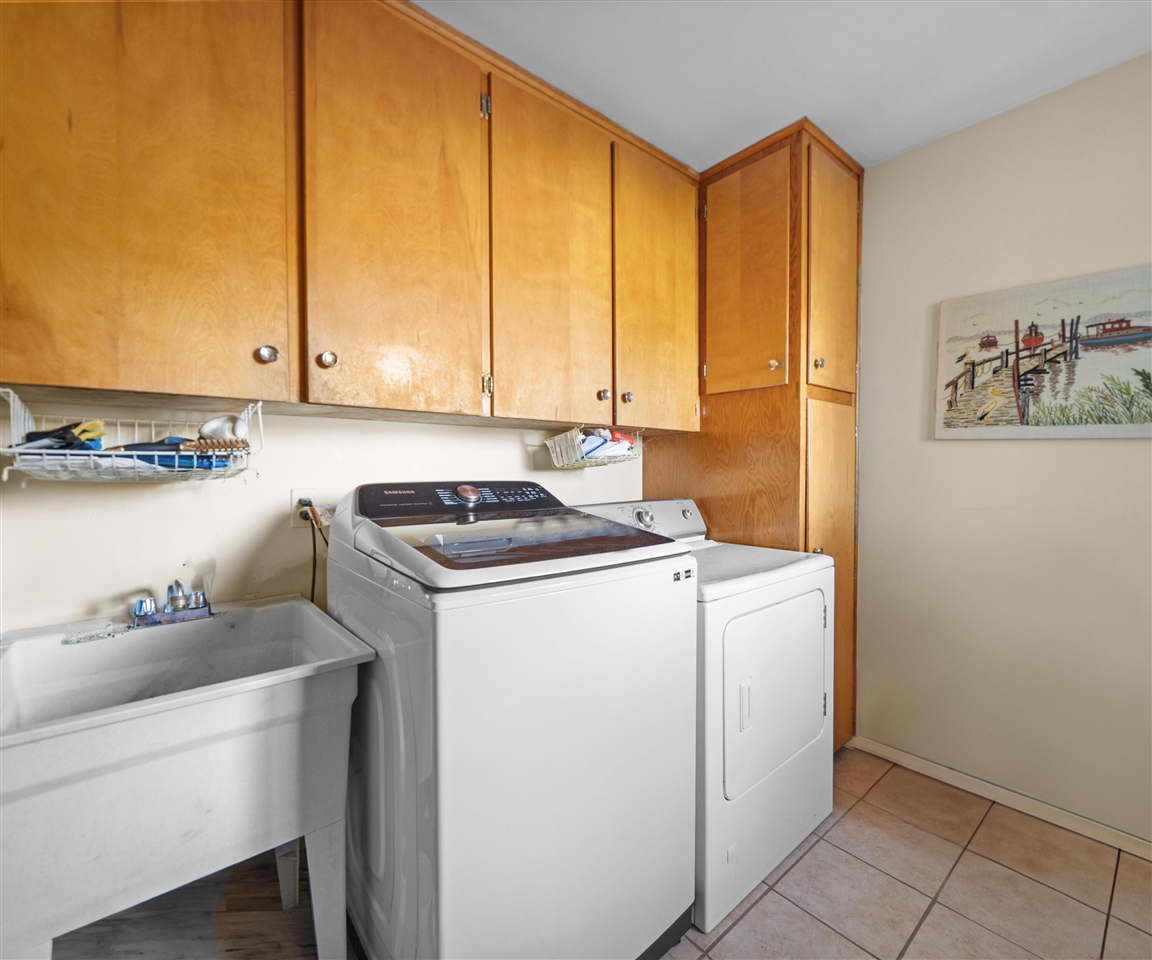 14359 S Dixie Highway, Monroe, MI, 48161-9564