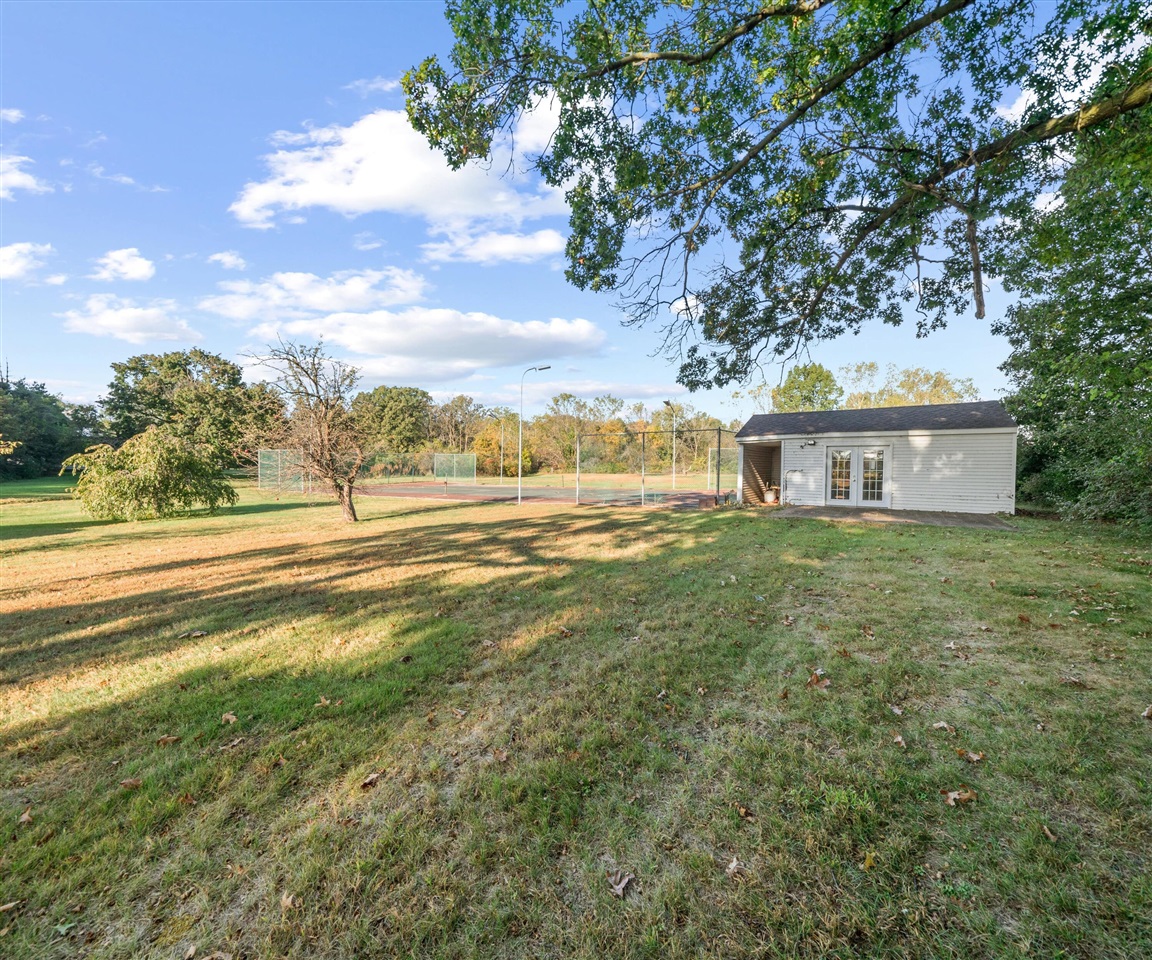 14359 S Dixie Highway, Monroe, MI, 48161-9564