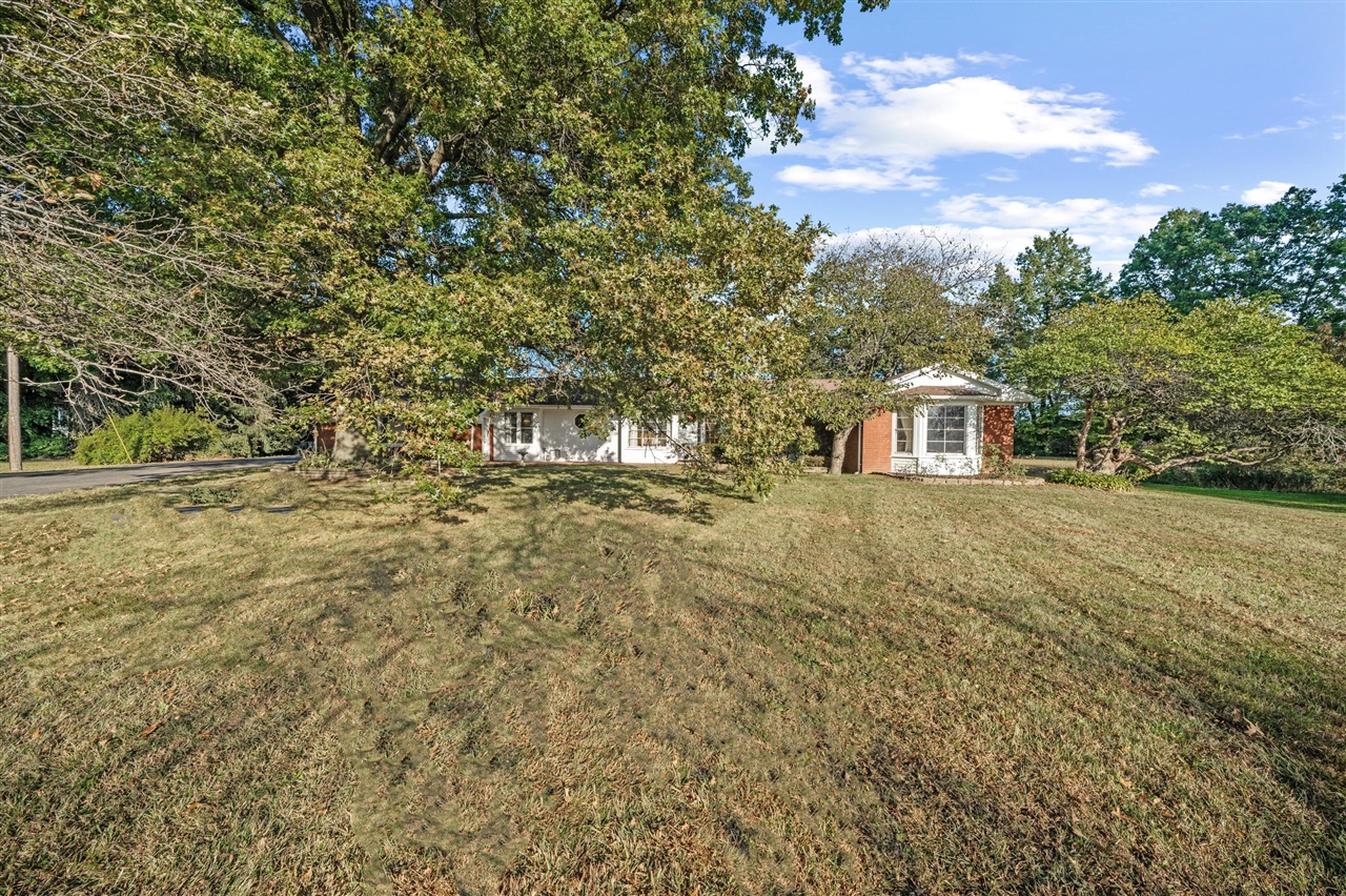 14359 S Dixie Highway, Monroe, MI, 48161-9564