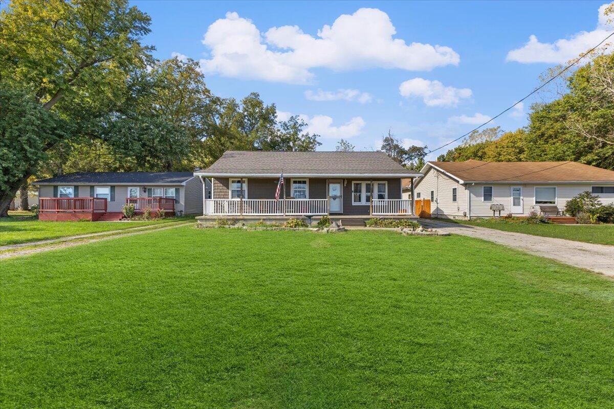 Homes for sale in Carleton, MI | 9601 Exeter Rd, Carleton, MI 48117 | MLS# 70500755