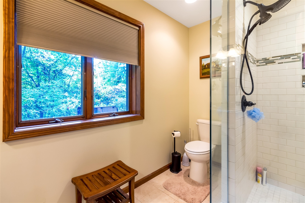 6565 Riverside Road, Fennville, MI, 49408