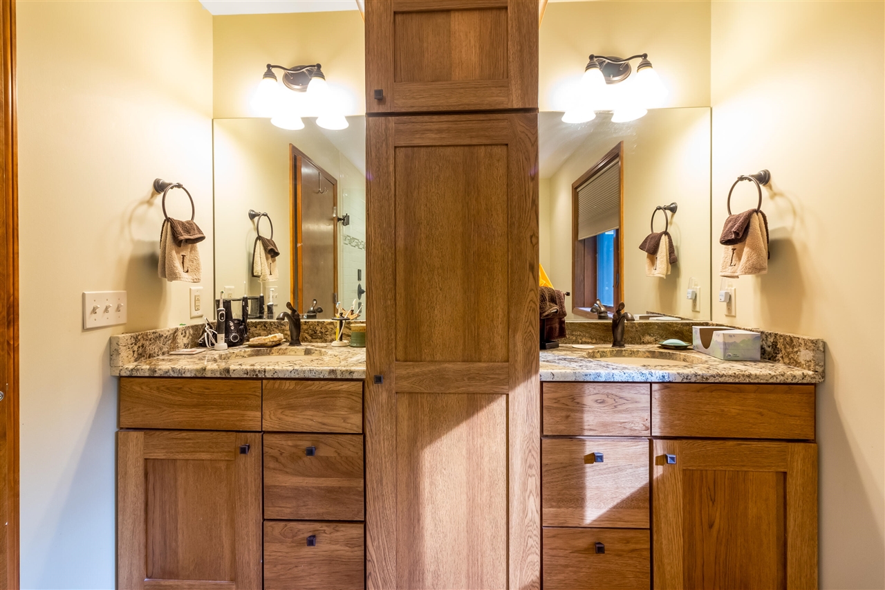 6565 Riverside Road, Fennville, MI, 49408