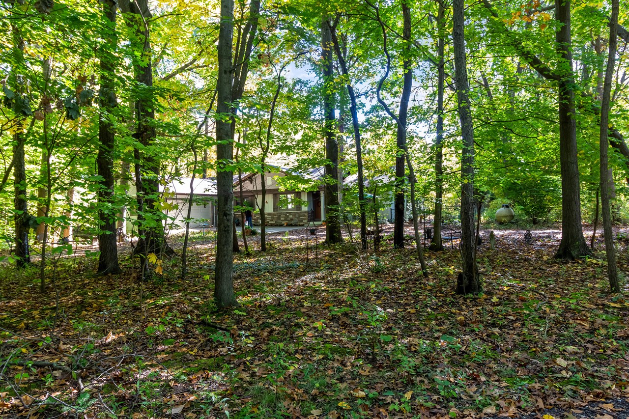 6565 Riverside Road, Fennville, MI, 49408