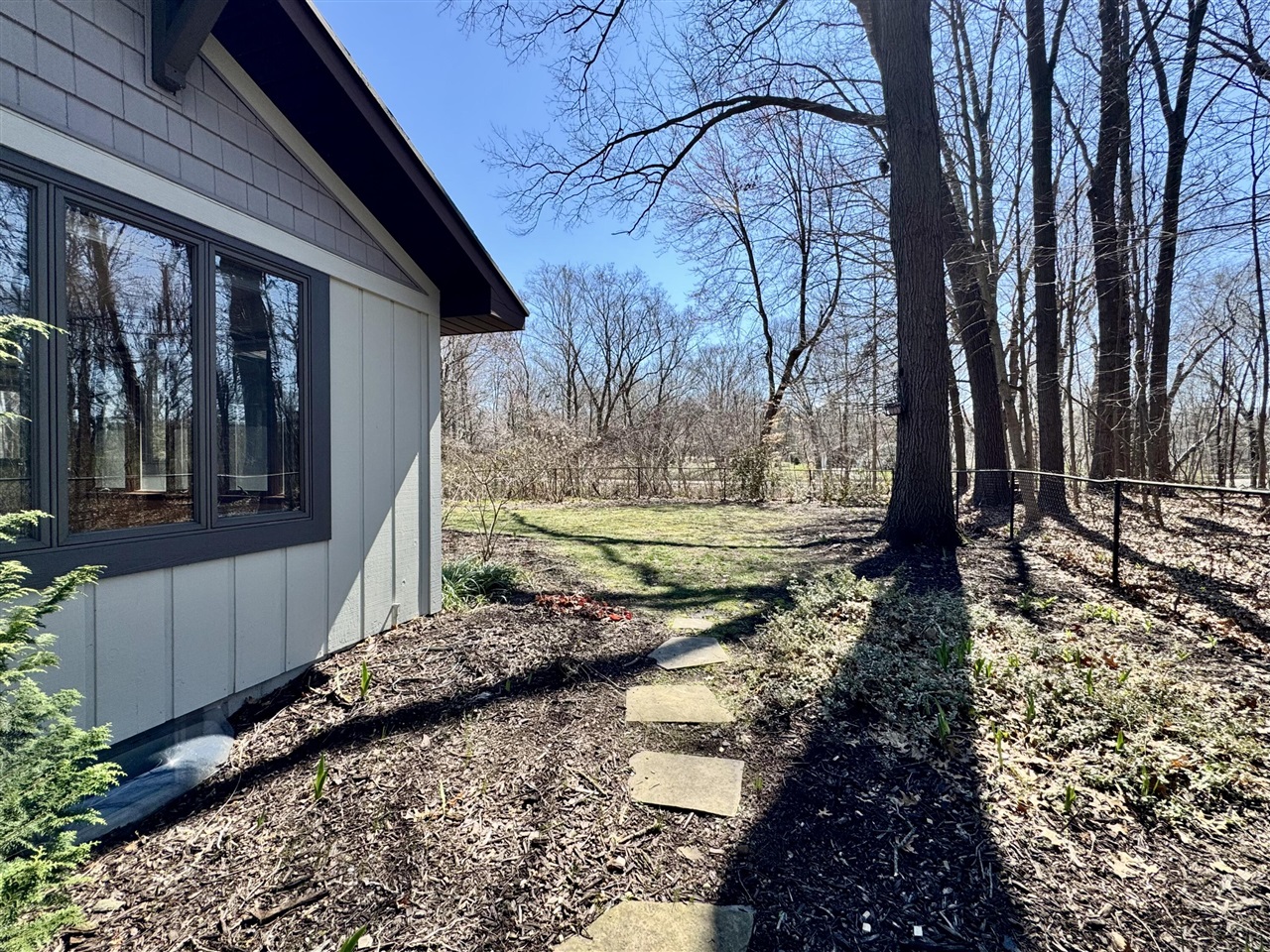 6565 Riverside Road, Fennville, MI, 49408