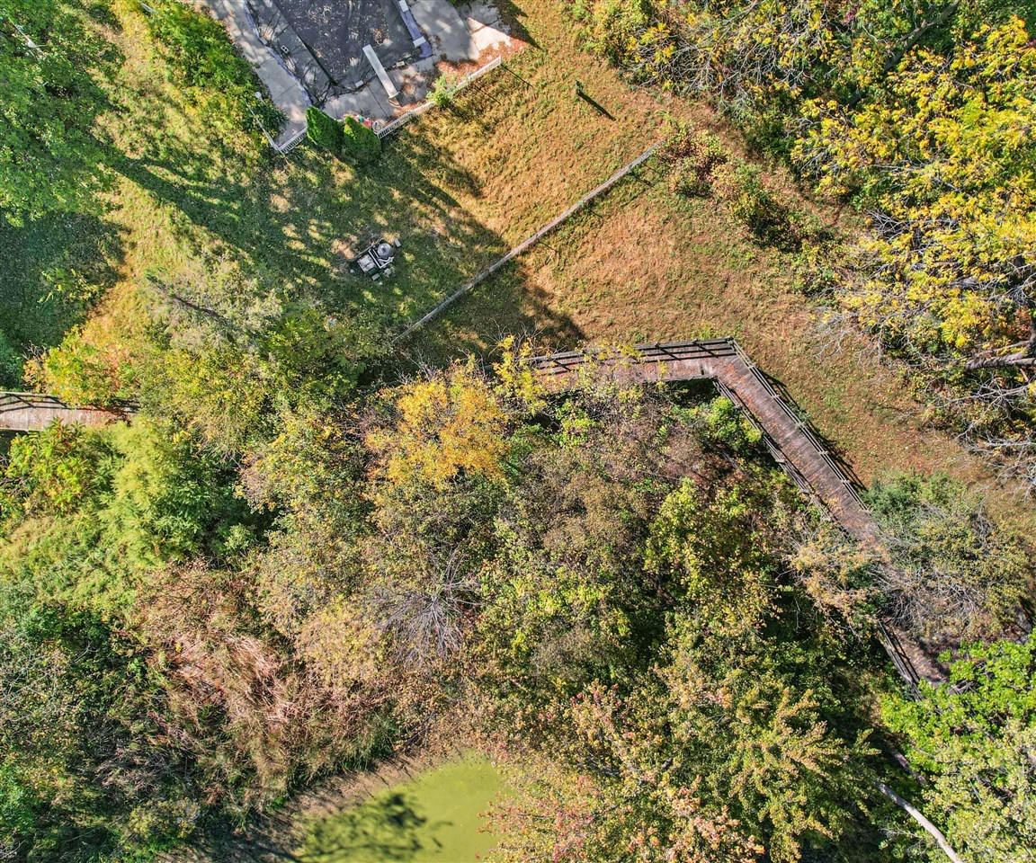 48000 Eight Mile, Northville, MI, 48167-9337