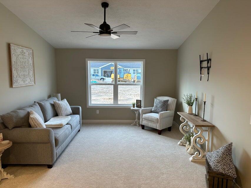 4th image of 723 Heritage Woods Ln, Paw Paw, MI 49079 | MLS# 70500992