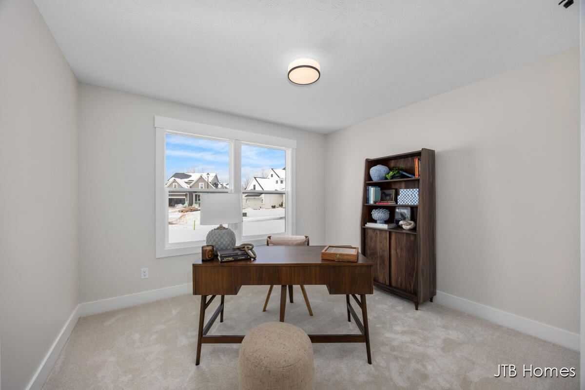 5964 Claymont Court, Caledonia, MI, 49316